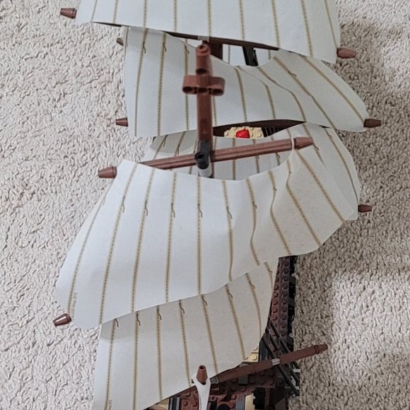 Lego Pirates Imperial Flagship - Picture 4 of 6